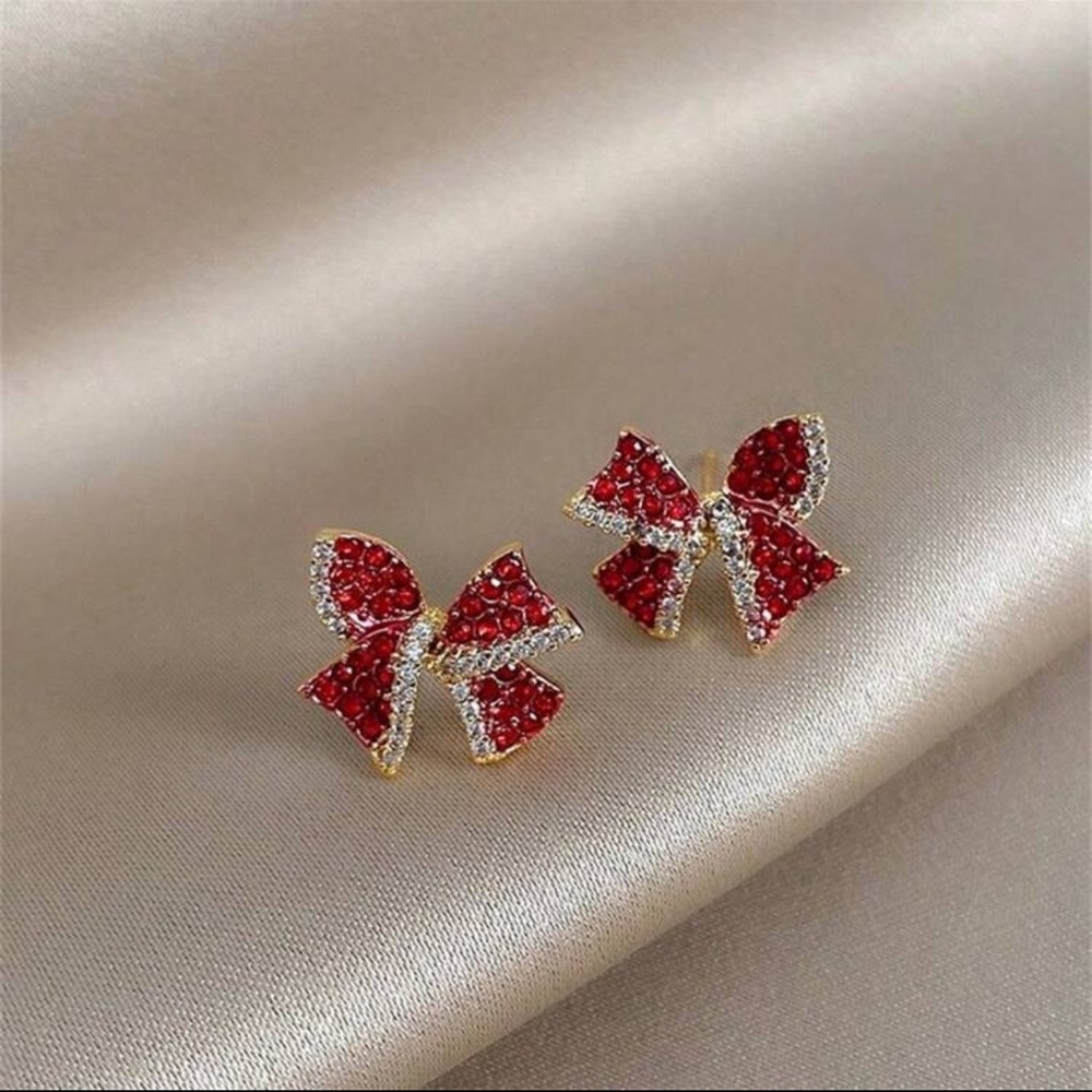 Elegant Red Bow Earrings - Picture 2 of 4